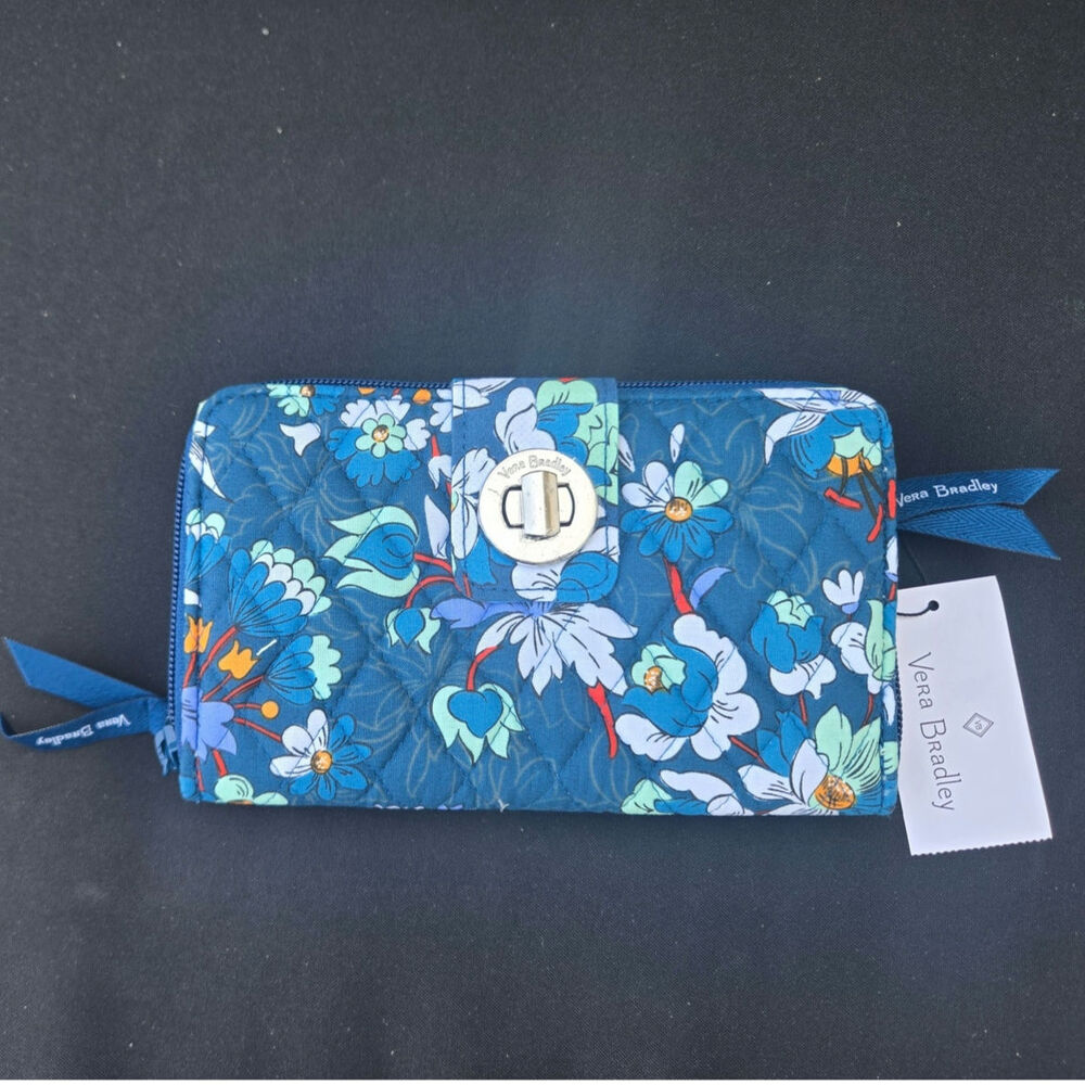 Vera Bradley RDIF Turn Lock Wallet Floral Bursts NWT - Picture 1 of 11